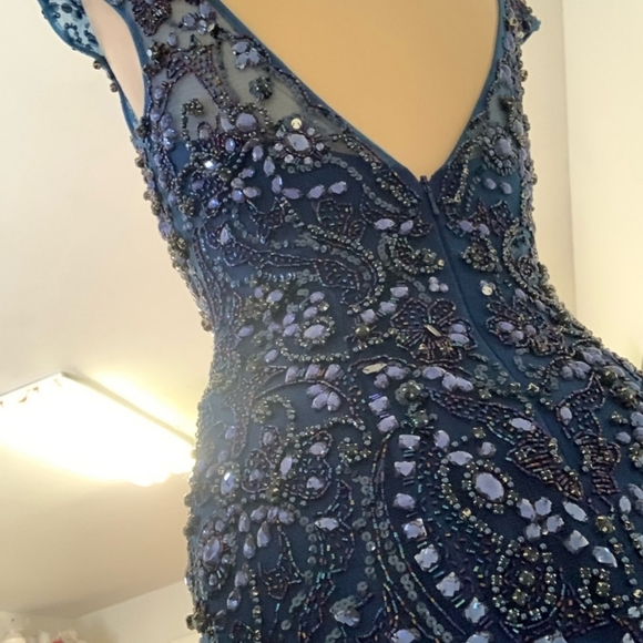 Sherri Hill Gown Blue Size 2 - Picture 5 of 9